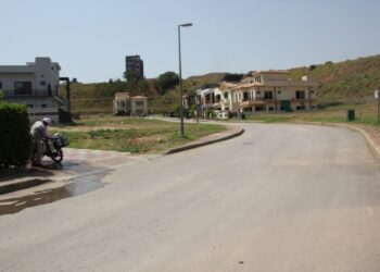 15 Marla Plot For Sale in Sector E, Bahria Town Phase 8 – Plot 1501