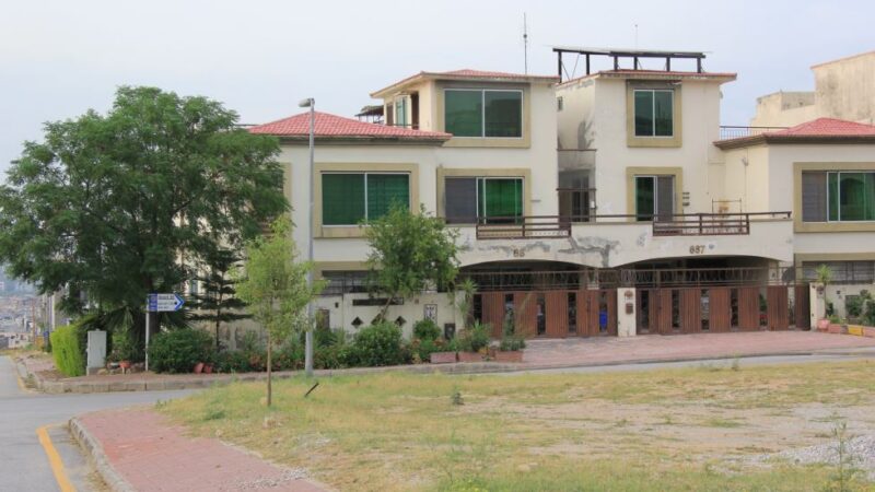 Sector F1 Bahria Town Phase 8 Rawalpindi Pictures 9