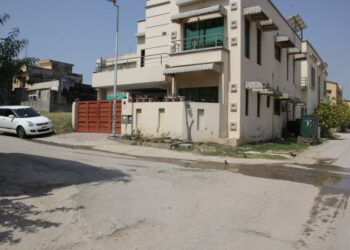 Bahria Town Safari Valley Usman Block 7 Marla Plot 290 for Sale